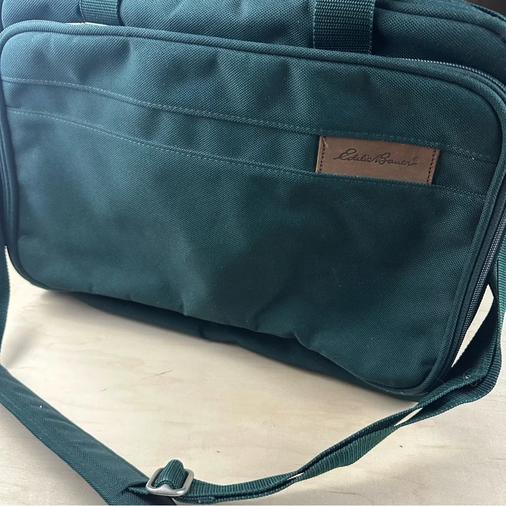 Eddie Bauer travel bag